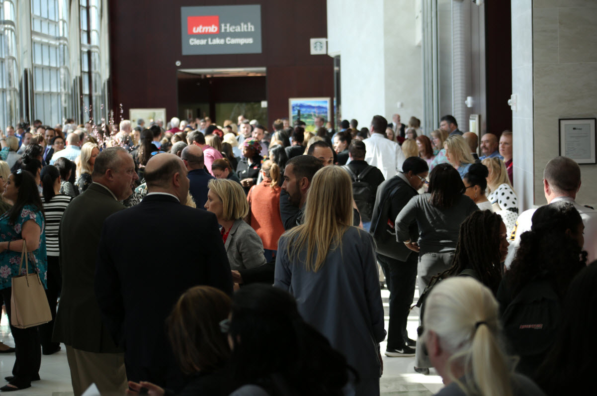 Clear Lake Campus Ribbon Cutting