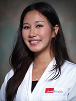 Portrait of Josephine Tran, DO